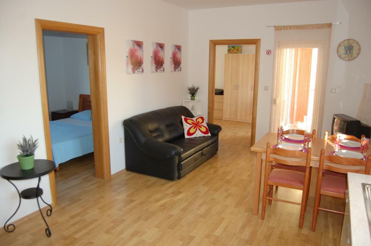 Al Capone Apartment Sveti Petar  Bagian luar foto